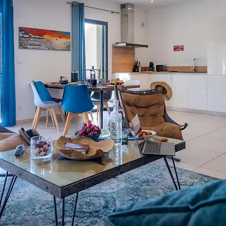 Willa Rocca Bruna, Le Cap Corse 5 Etoiles