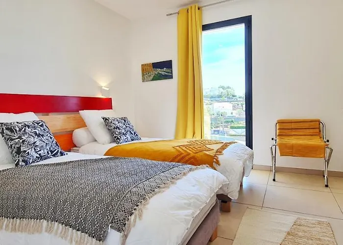 Rocca Bruna, Le Cap Corse 5 Etoiles